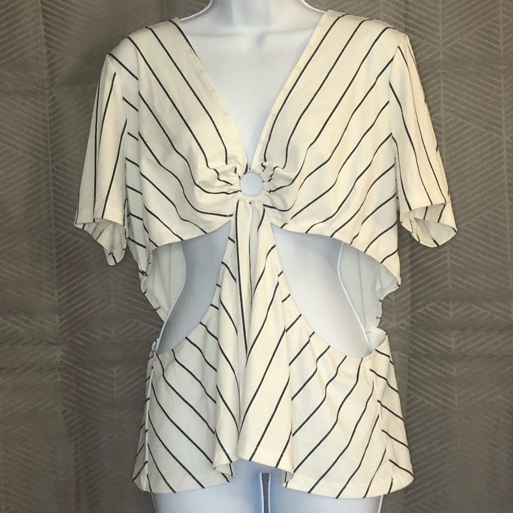 Rosegal Cutout Plus Stripped Shirt